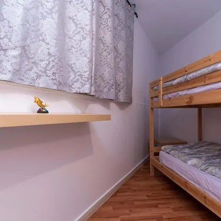 Orlando 29 - Two Bed Apartament *