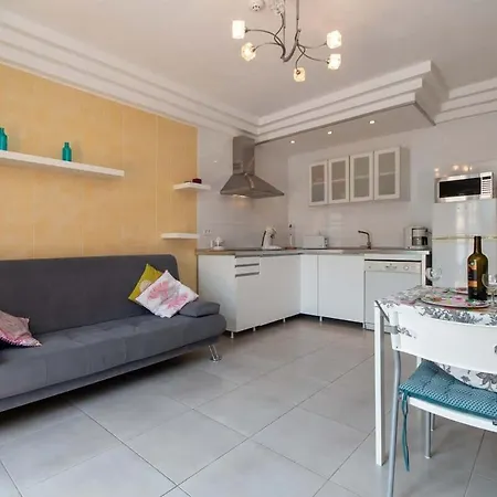 Orlando 29 - Two Bed Apartment *